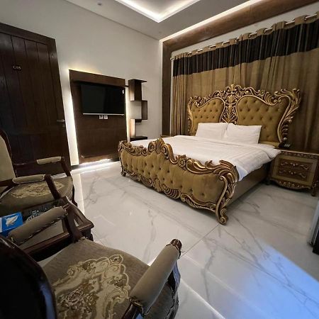 Palm Tree Hotel Lahore Bagian luar foto